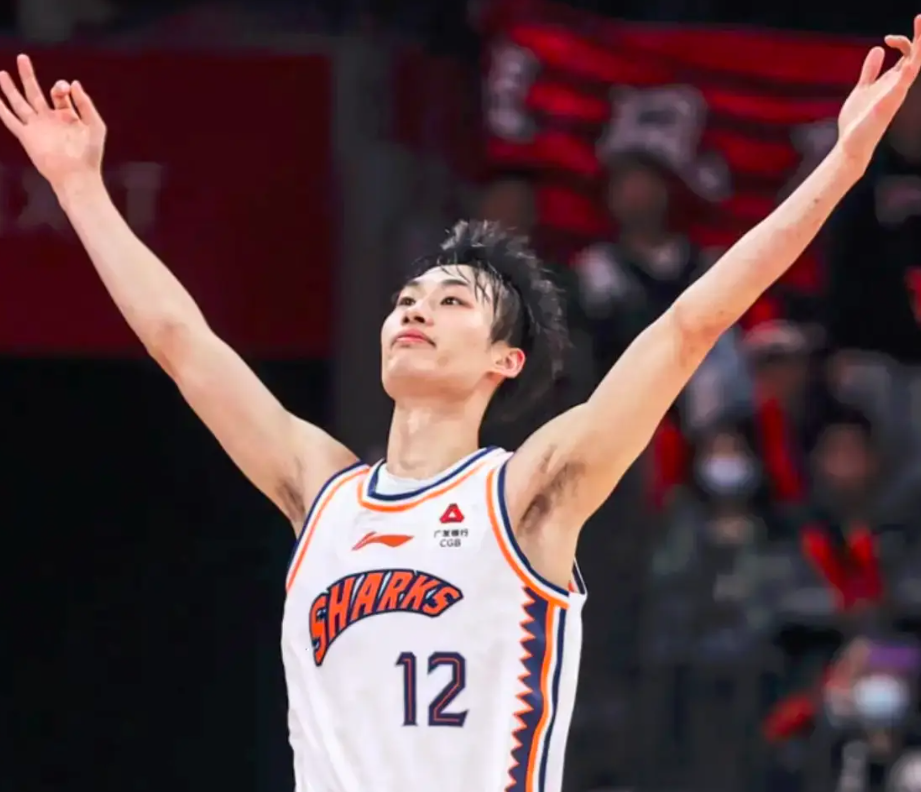偰李永炜