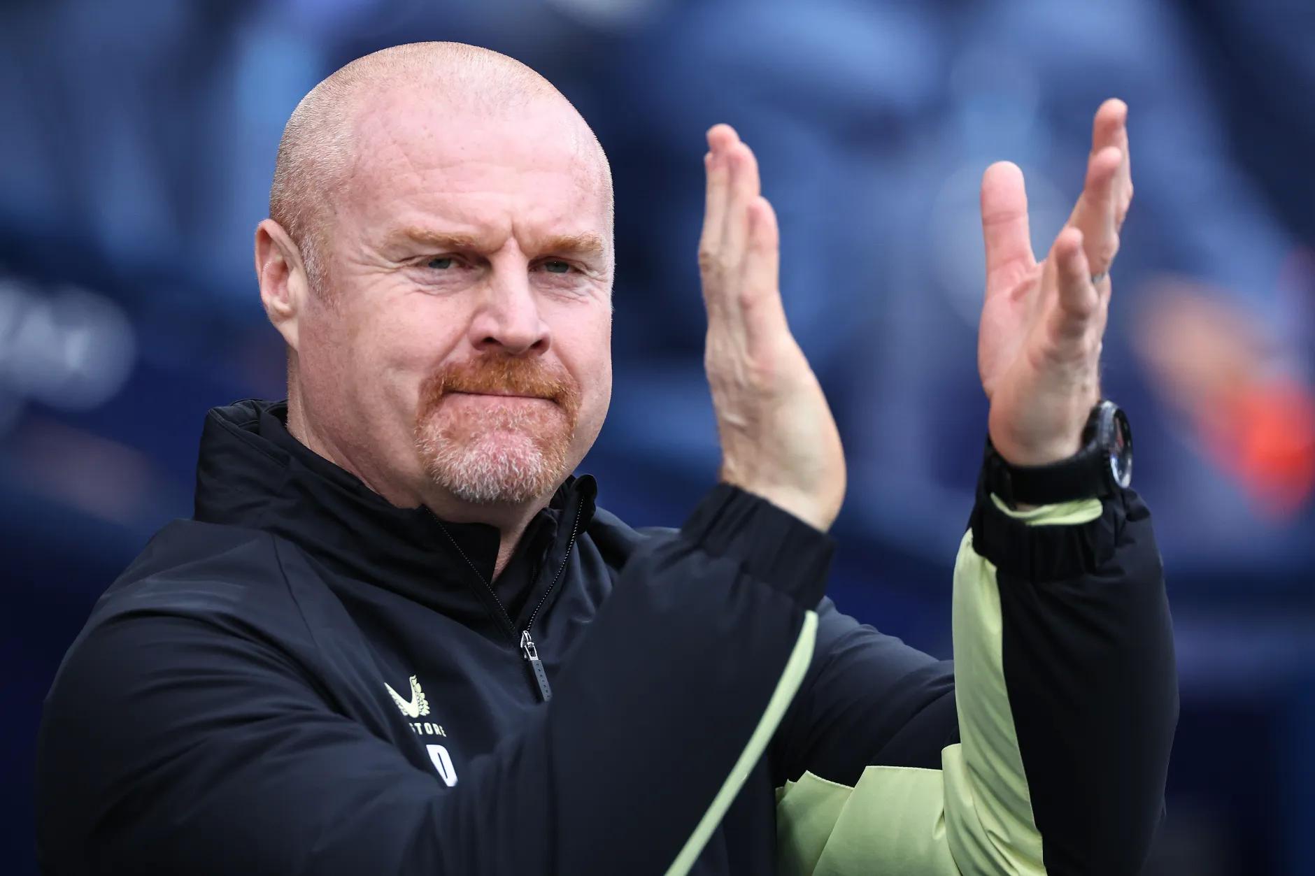 的报道, 马里纳基斯, 森林队热衷