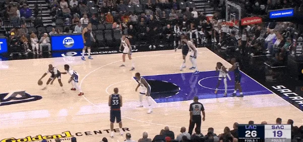 小琼斯比邓 小琼斯比邓